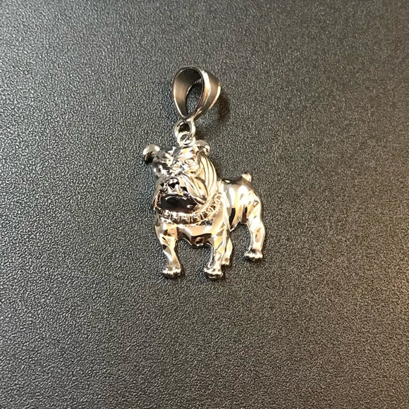 Sterling Silver Diamond Cut Bulldog Pendant - Picture 1 of 5